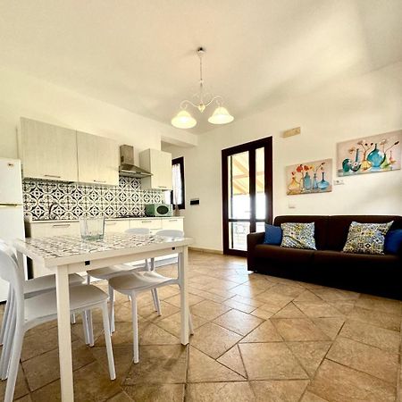 Villa Lo Scoglio Ашеа Екстер'єр фото